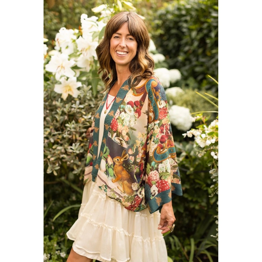 Market of Stars Stay Gold Kimono Cardigan One Size Bees Scrolls Rabbits Boho B6 - Picture 2 of 13